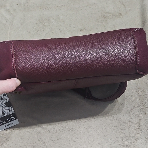 The Sak Plum Leather Shoulder Bag - Picture 7 of 16